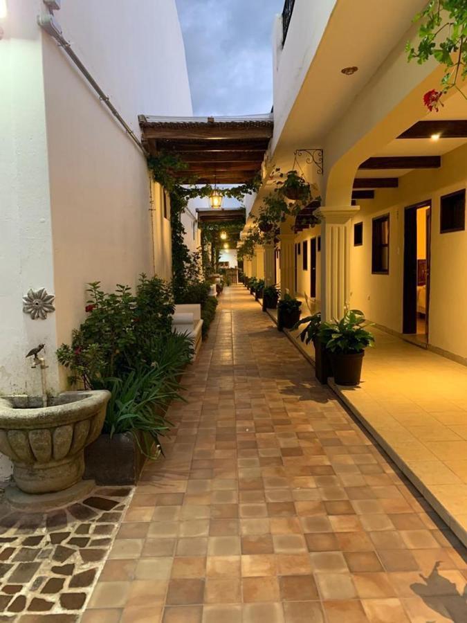 Nico Hotel Antigua Kültér fotó